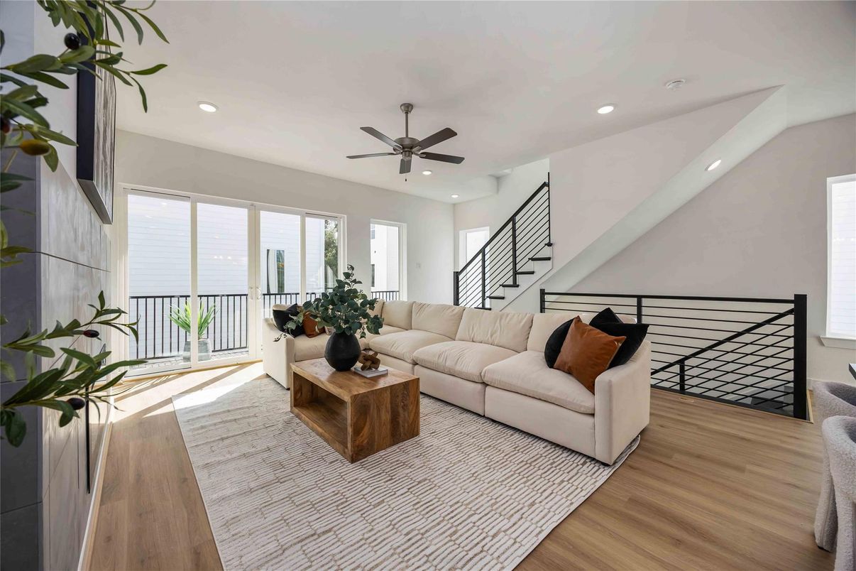 Interior, Living room, Recessed Lighting, Wood Texture Flooring