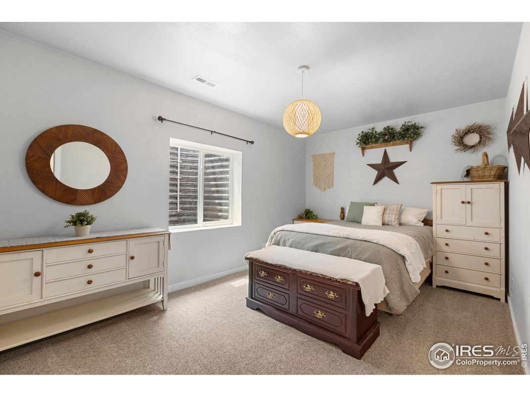 Bedroom, Interior, Pendant Lights