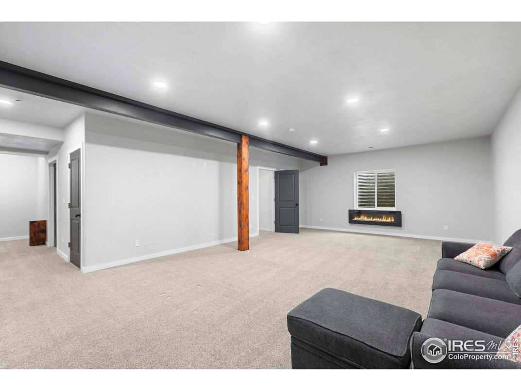 Fireplace, Interior, Living room, Recessed Lighting