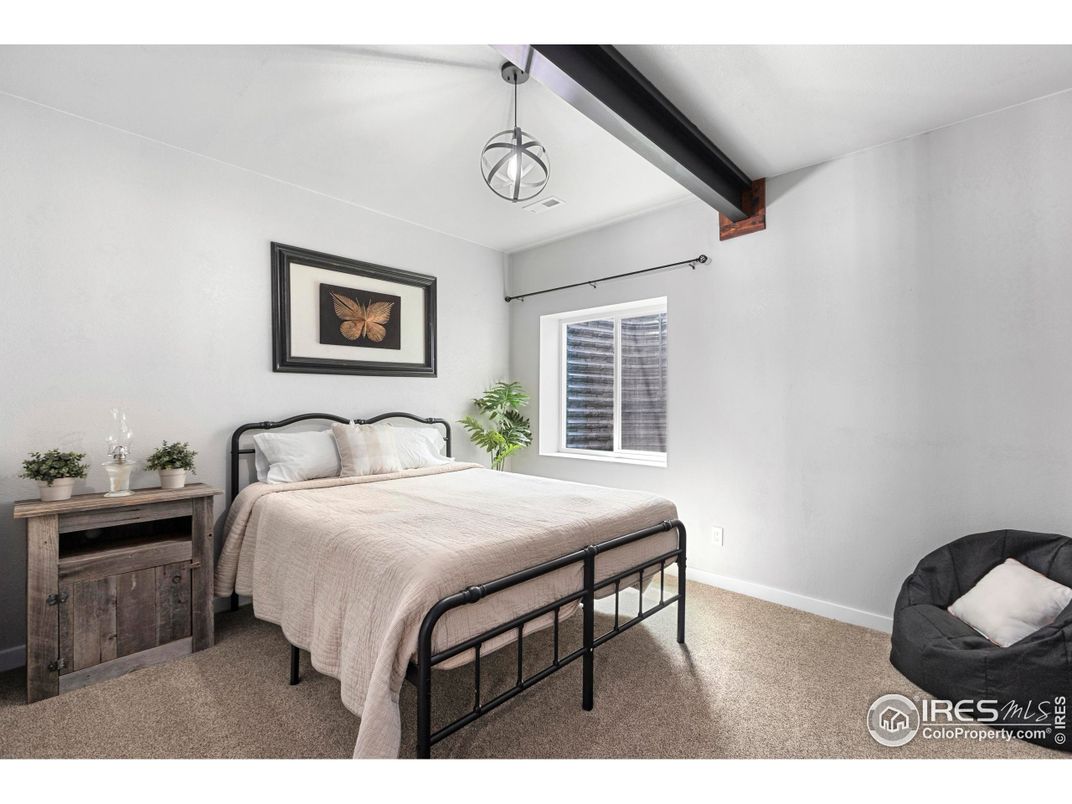 Bedroom, Interior, Pendant Lights