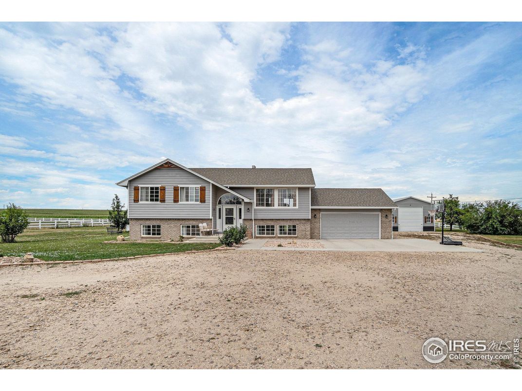Attached, Backyard, Exterior, Facade, Split Level