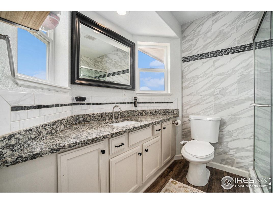 Bathroom, Interior, Marble Walls, Recessed Lighting, Wood Texture Flooring