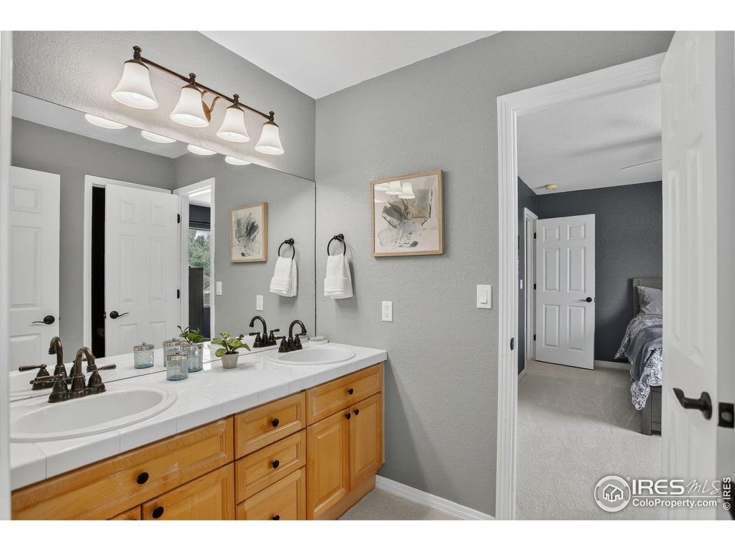 Bathroom, Dual Sink Vanities, Interior, Tile Countertops