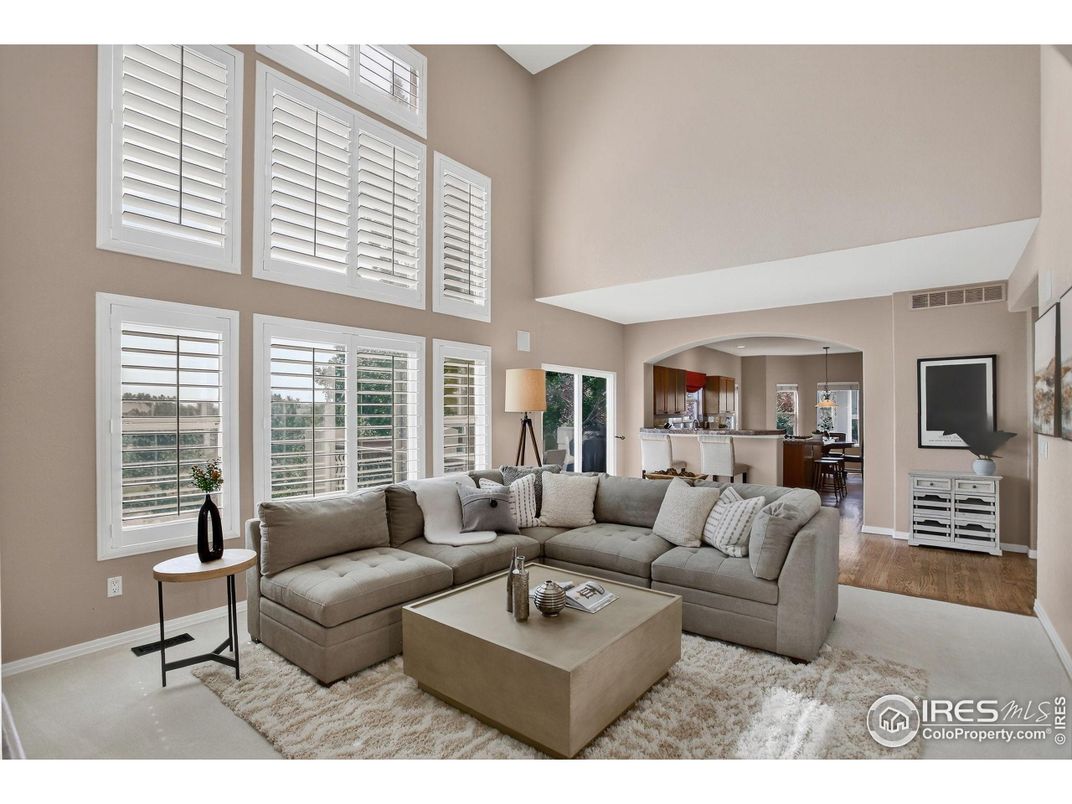 Interior, Living room, Pendant Lights, Wood Texture Flooring