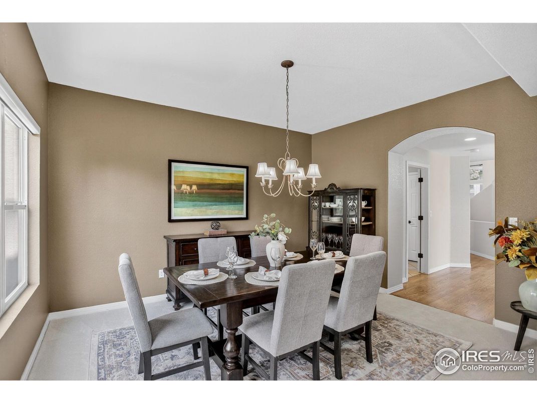Chandelier, Dining room, Interior, Recessed Lighting, Wood Texture Flooring