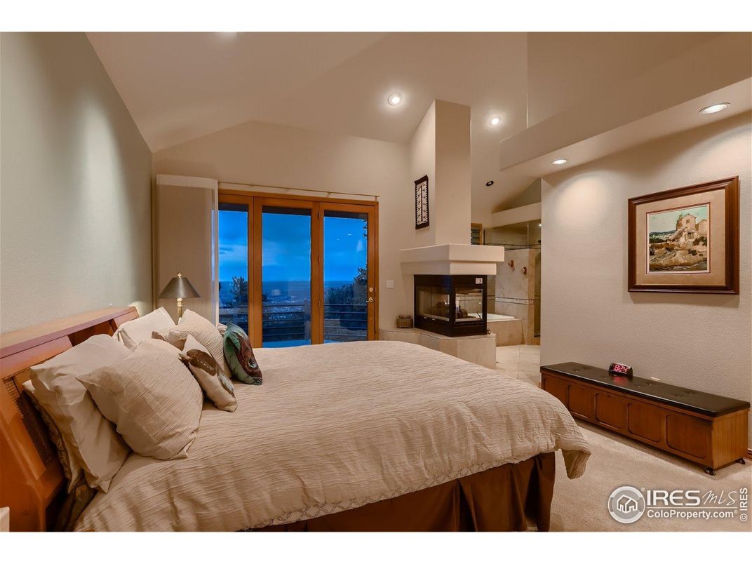 Bedroom, Fireplace, Interior, Recessed Lighting