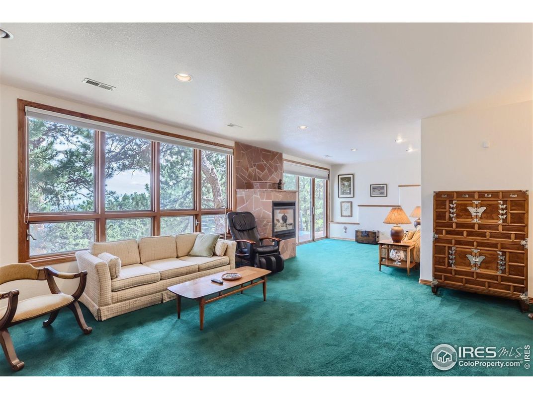 Fireplace, Interior, Living room, Recessed Lighting