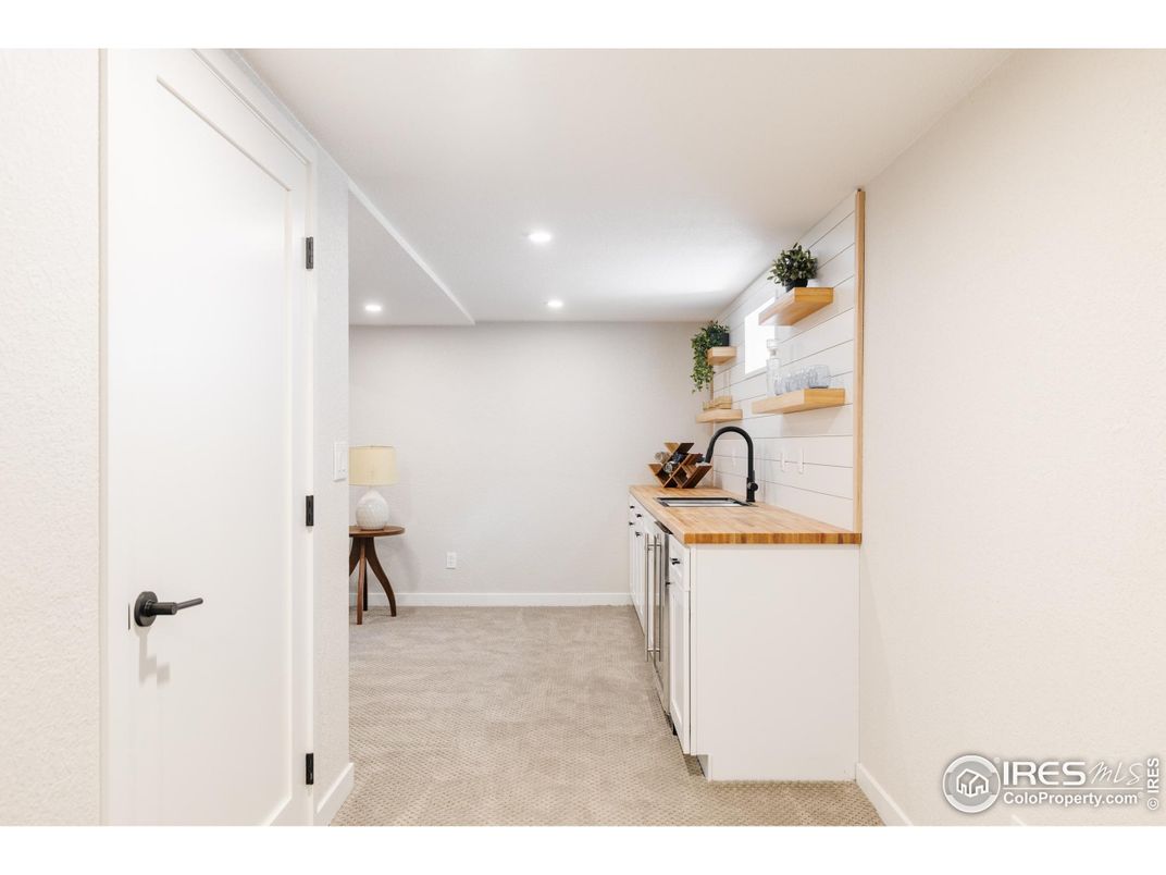 Interior, Recessed Lighting