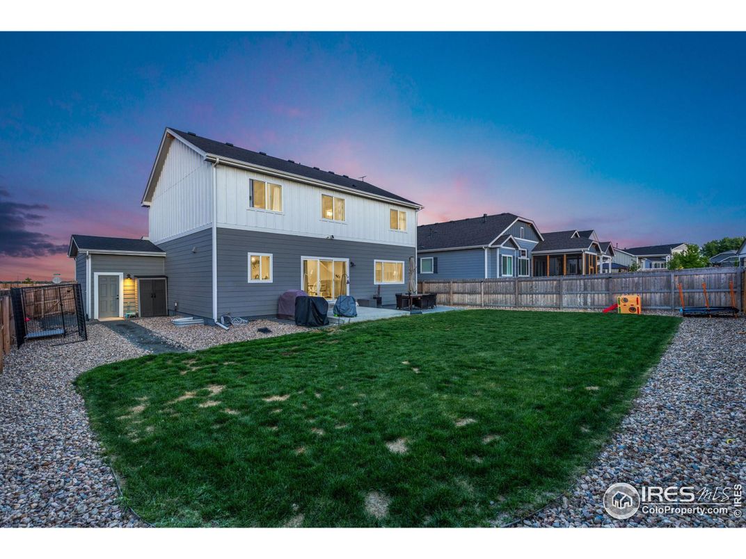 Backyard, Exterior