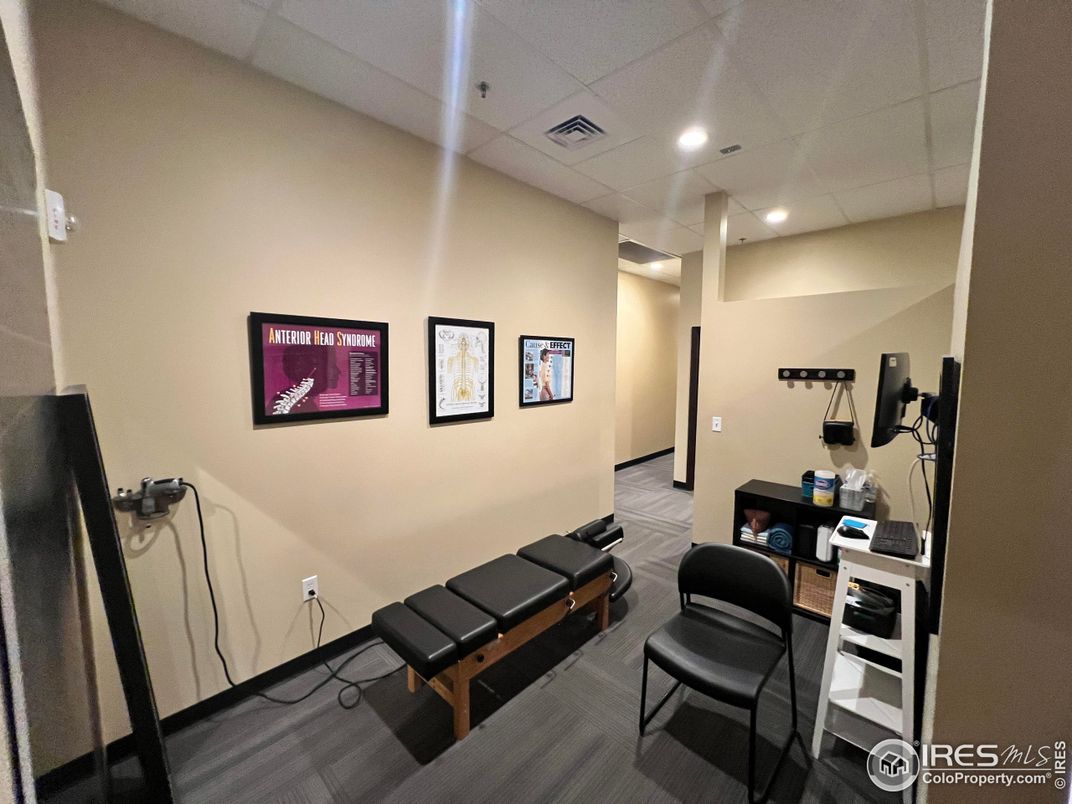 Fitness Equipment, Interior, Recessed Lighting