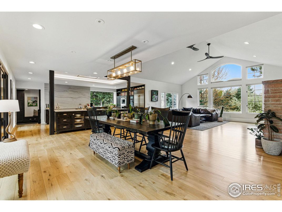 Dining room, Interior, Living room, Pendant Lights, Recessed Lighting, Wood Texture Flooring
