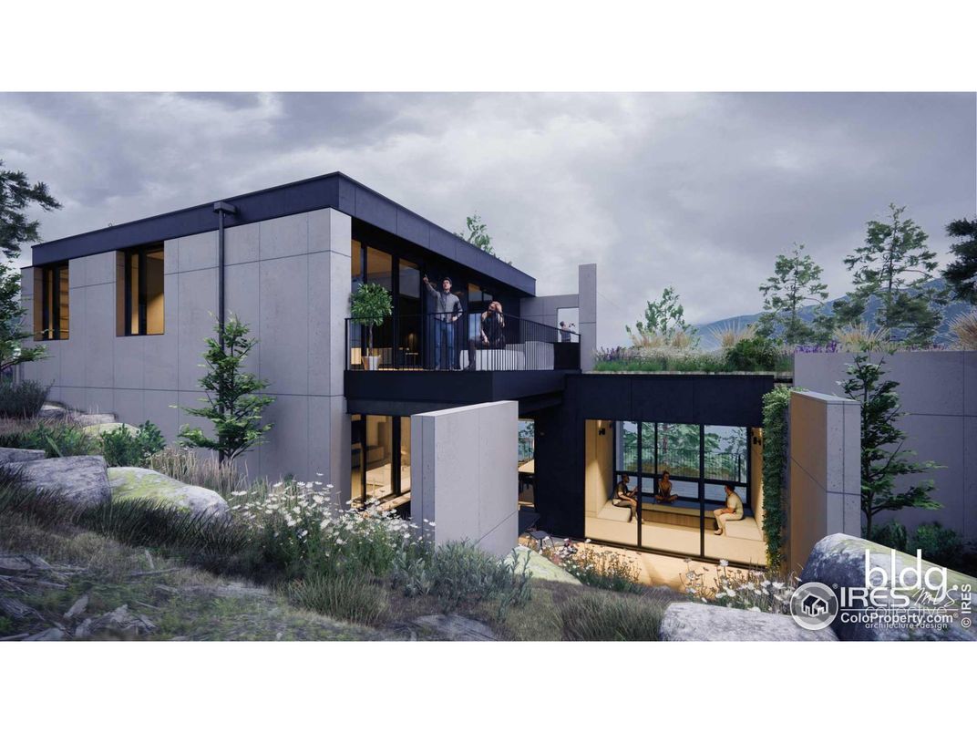 Backyard, Exterior, Facade, Modern