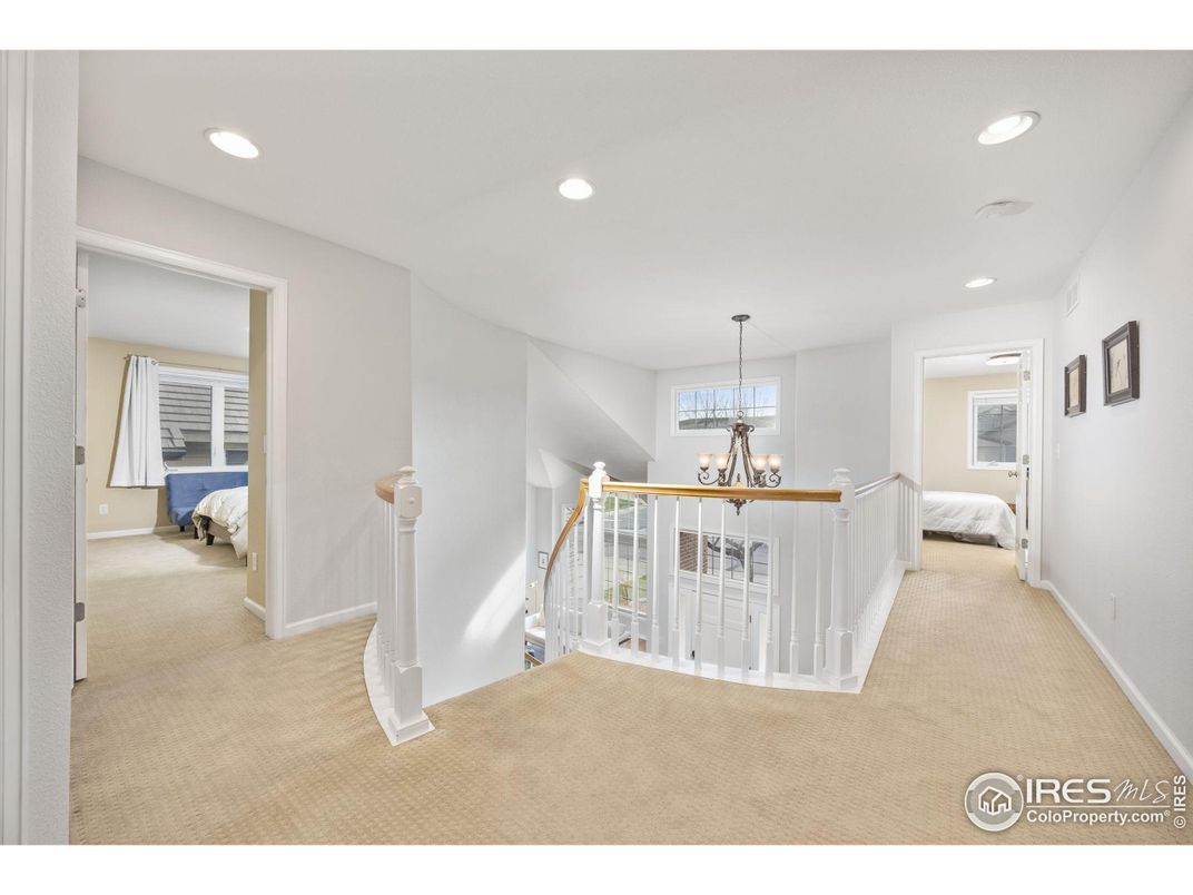 Bedroom, Chandelier, Dining room, Interior, Recessed Lighting