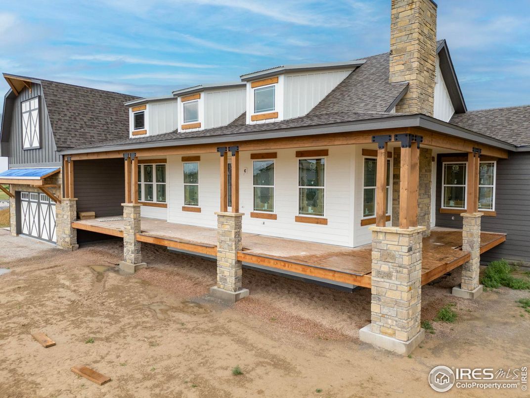 Exterior, Facade, Cape Cod