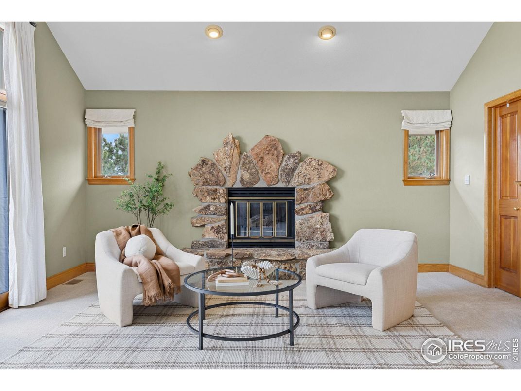 Fireplace, Interior, Living room, Recessed Lighting