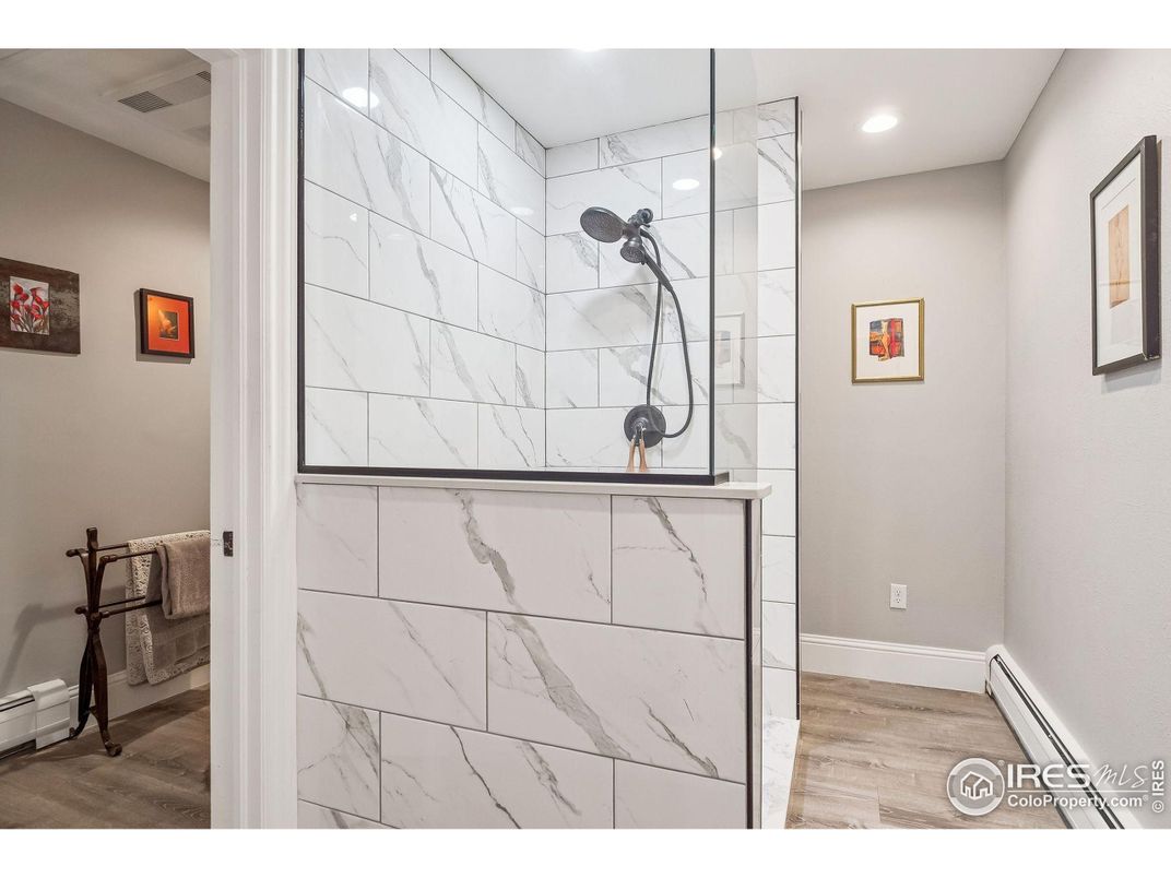 Bathroom, Interior, Marble Walls, Recessed Lighting, Wood Texture Flooring