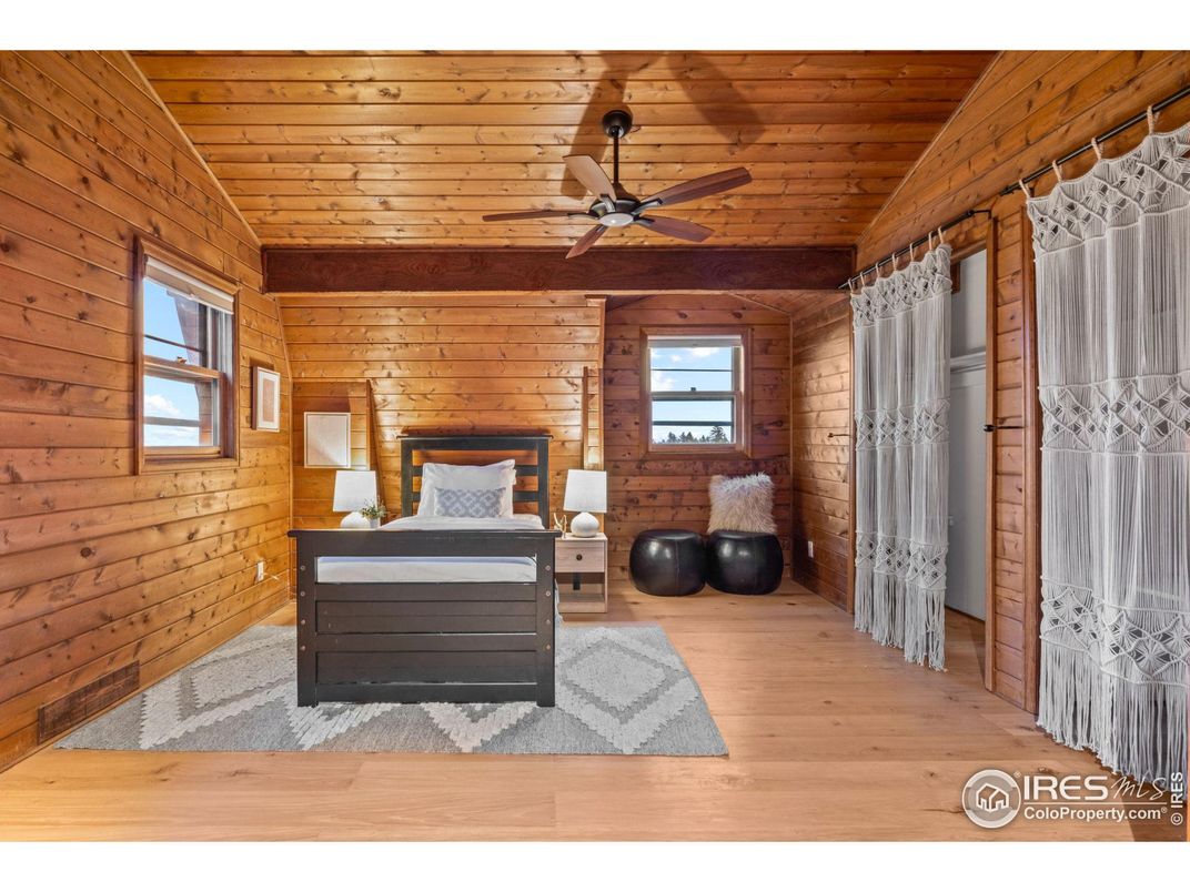 Bedroom, Interior, Wooden Beams, Wooden Ceilings, Wood Texture Flooring, Wooden Walls