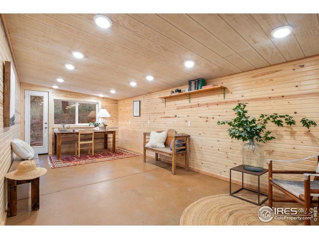 Home Office, Interior, Recessed Lighting, Wooden Ceilings, Wooden Walls