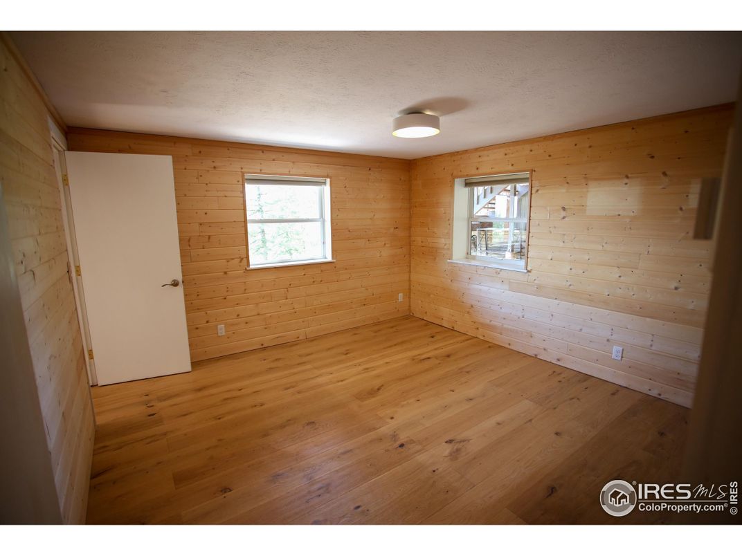 Empty room, Interior, Wood Texture Flooring, Wooden Walls