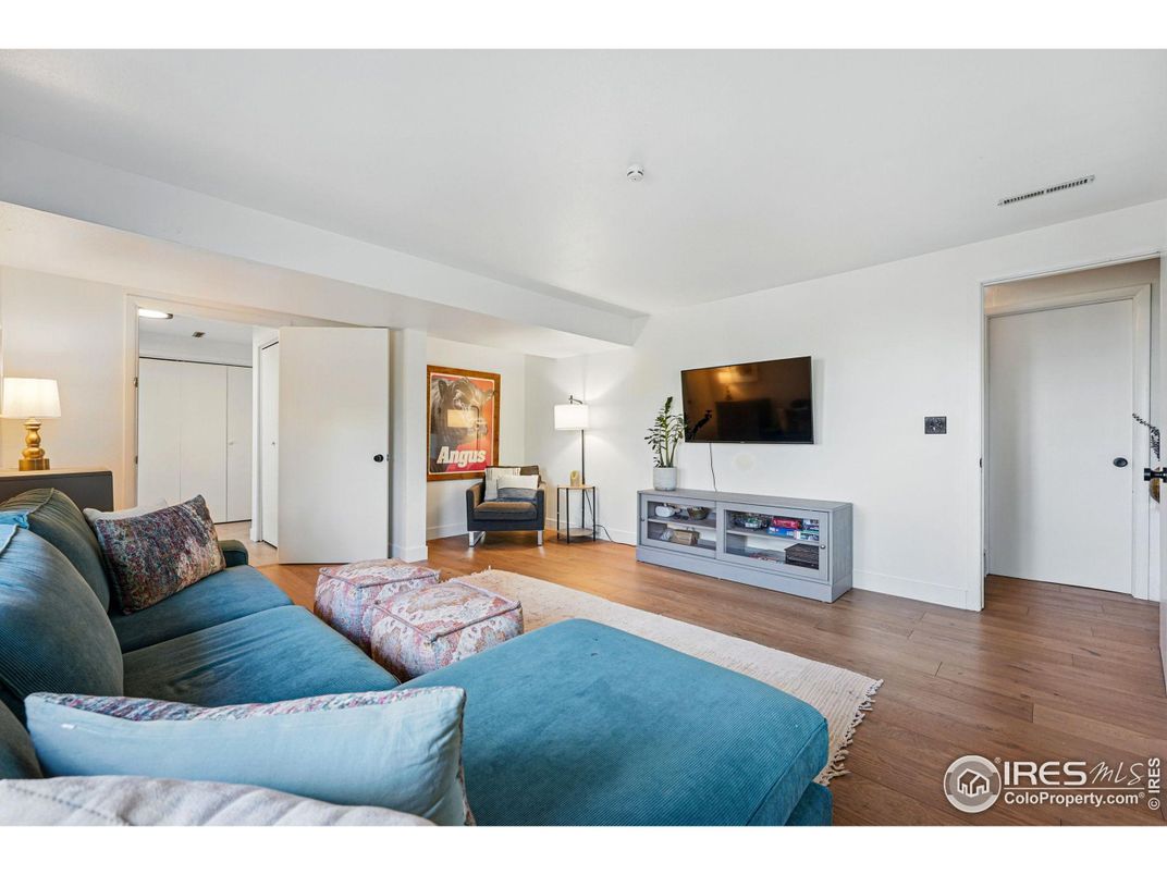 Bedroom, Interior, Living room, Wood Texture Flooring