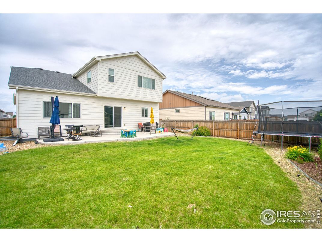 Backyard, Exterior, Playground
