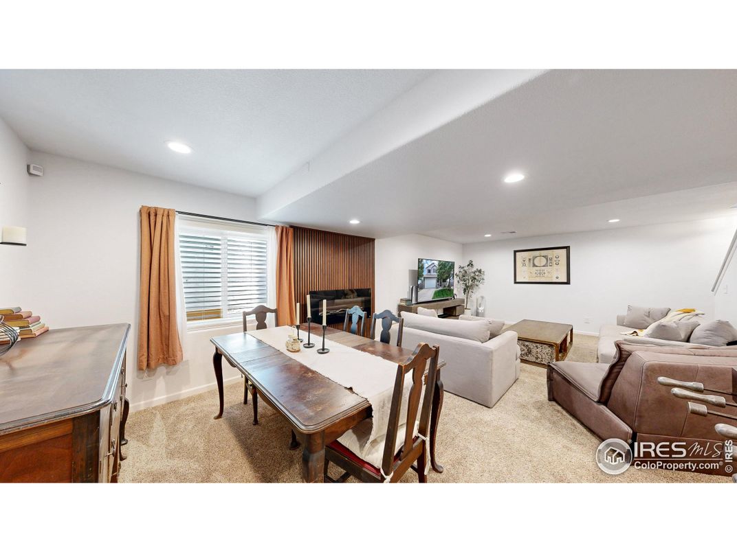 Dining room, Interior, Living room, Recessed Lighting