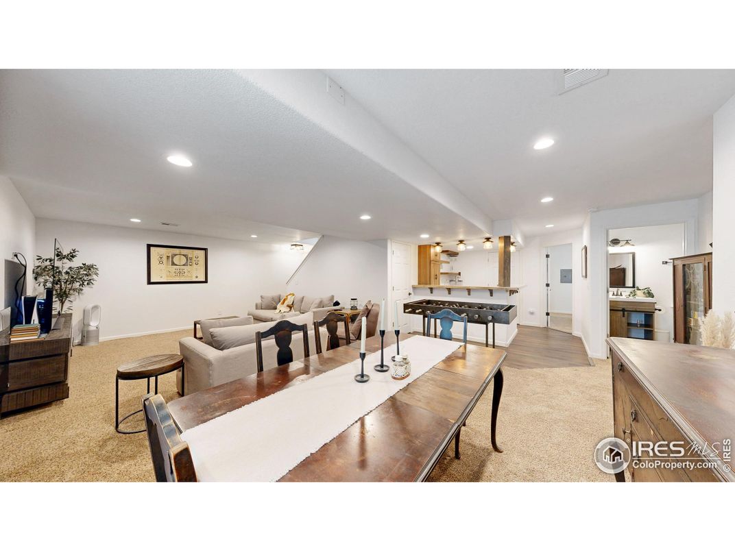 Game Room, Interior, Living room, Recessed Lighting, Wood Texture Flooring