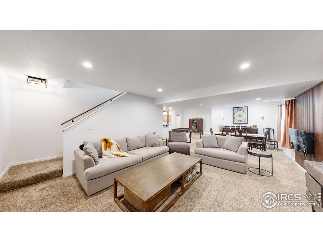 Dining room, Interior, Living room, Recessed Lighting