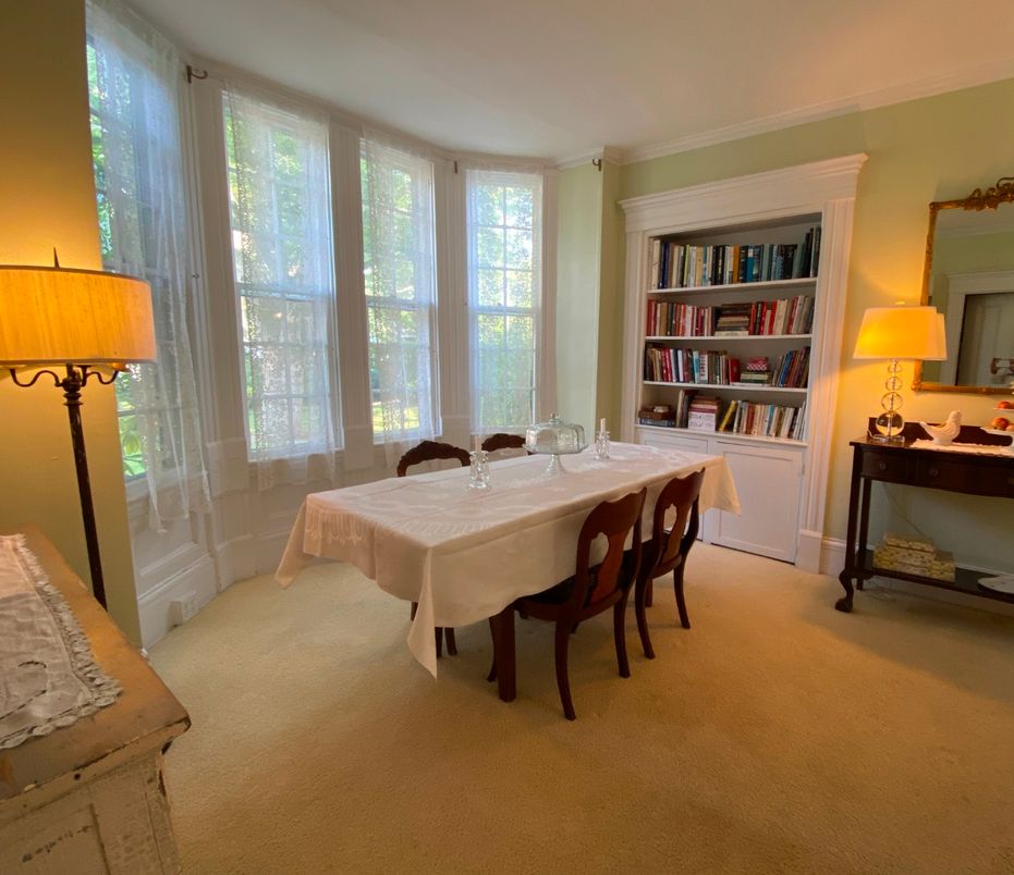 Dining room, Interior