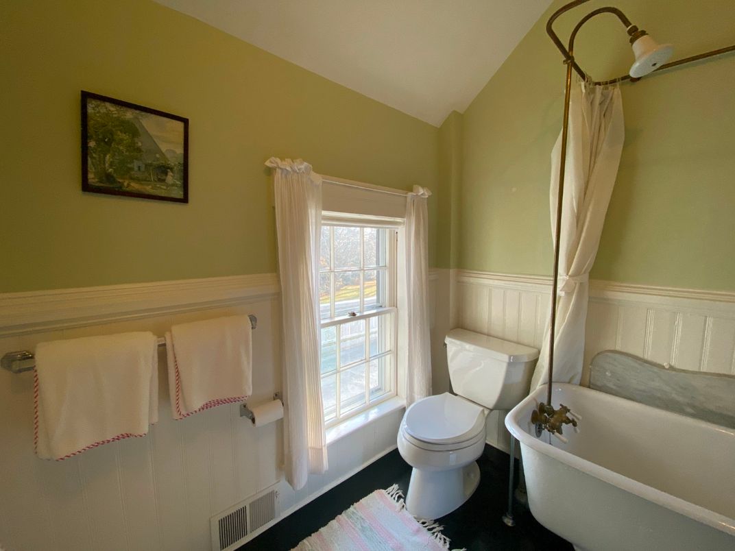 Bathroom, Free Standing Baths, Interior
