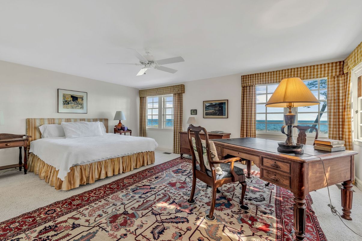 Bedroom, Home Office, Interior, Water