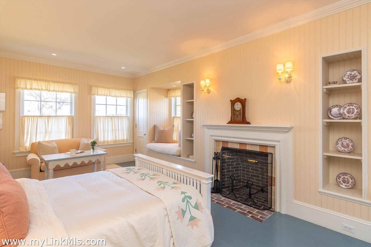 Bedroom, Fireplace, Interior, Recessed Lighting