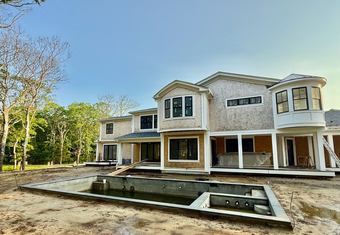 Exterior, Facade, Queen Anne Victorian