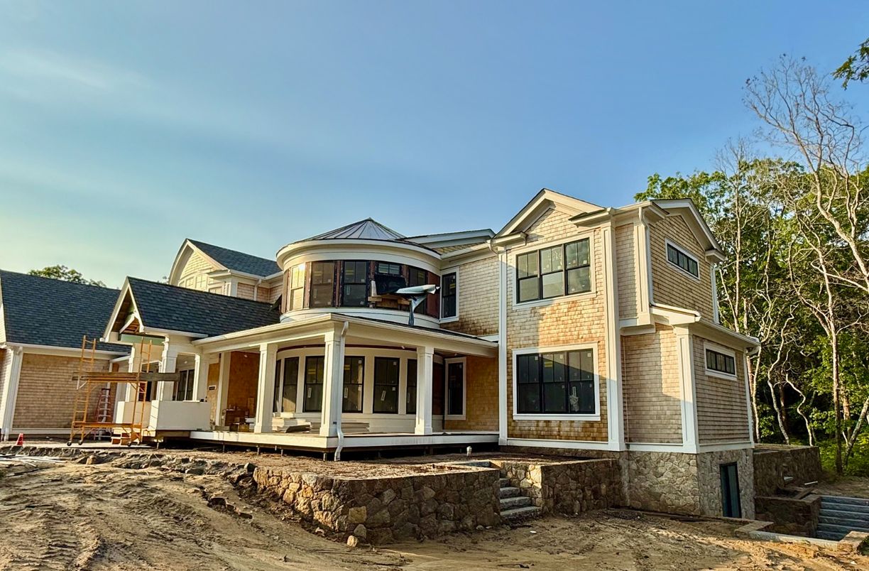 Exterior, Facade, Brick Facade, Queen Anne Victorian