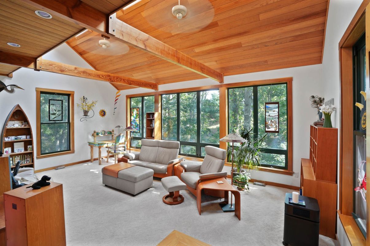 Interior, Living room, Recessed Lighting, Wooden Beams, Wooden Ceilings