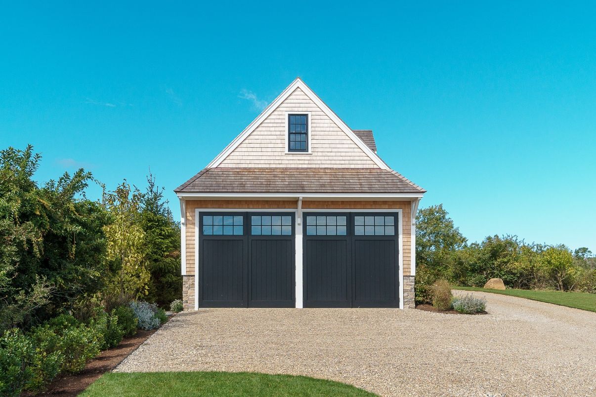Detached Garage, Exterior