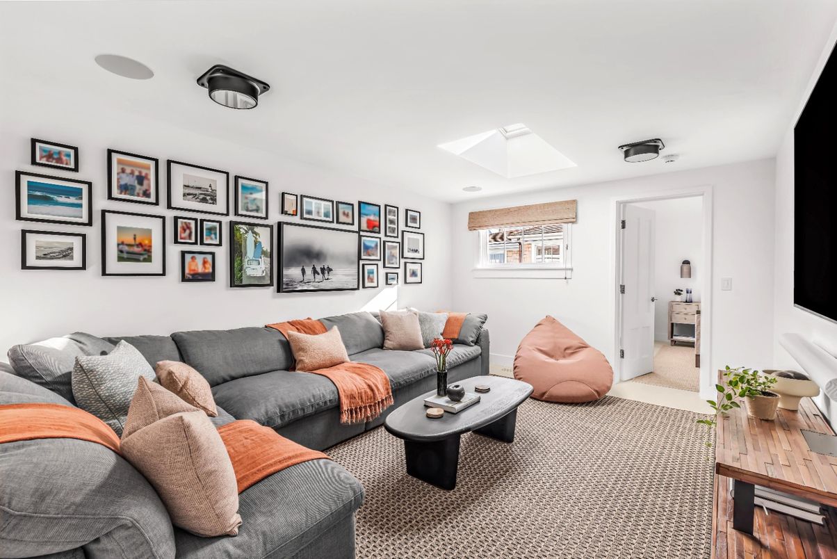 Interior, Living room, Recessed Lighting