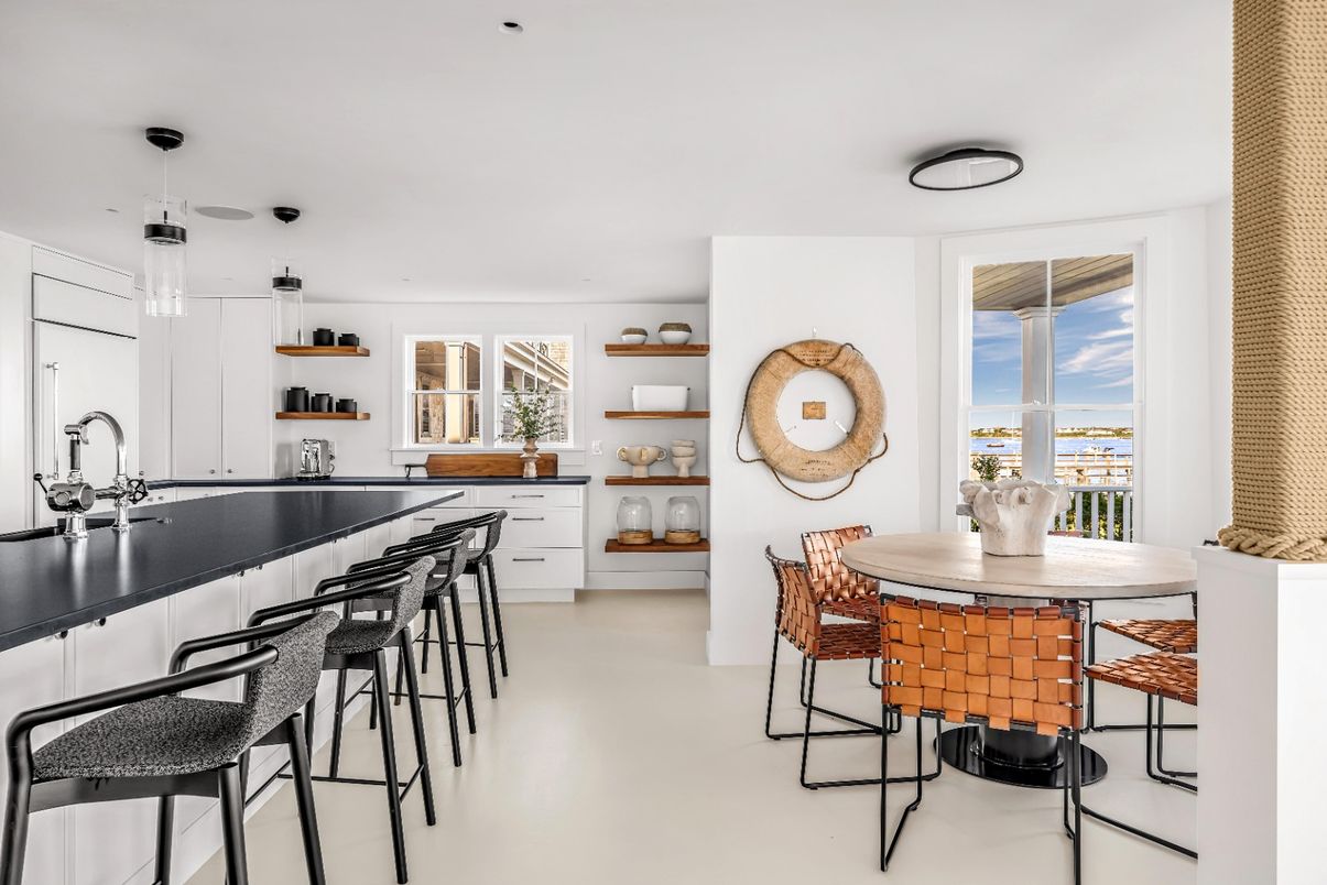 Dining room, Interior, Kitchen, Recessed Lighting