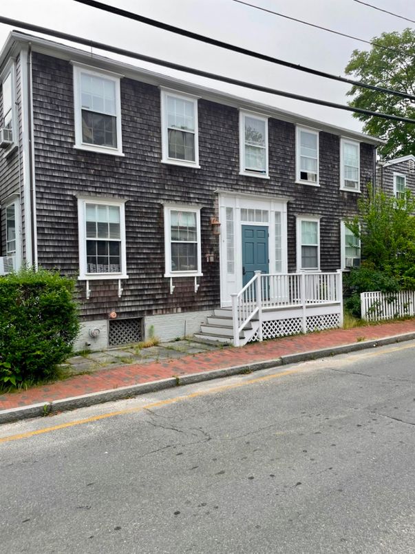 Exterior, Facade, Georgian