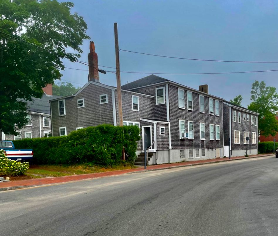 Exterior, Facade, Rowhouse
