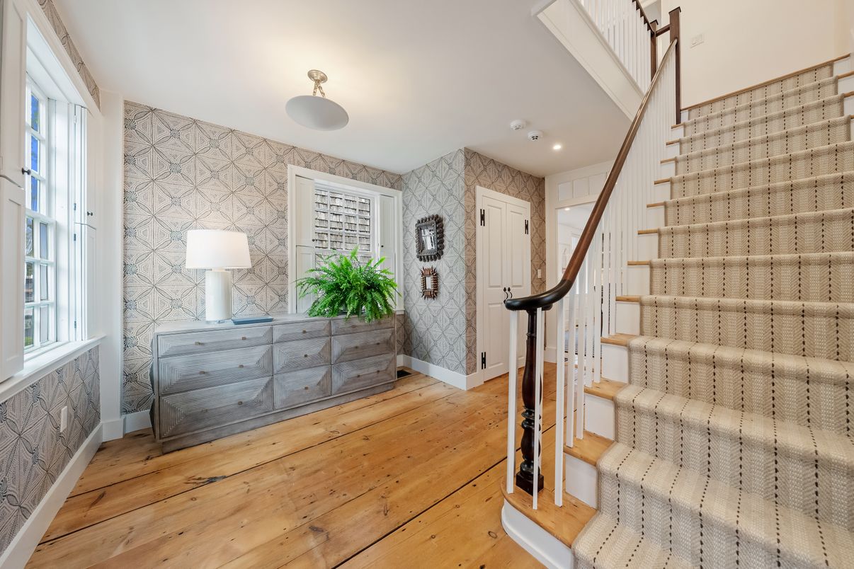 DE Listing image placeholder