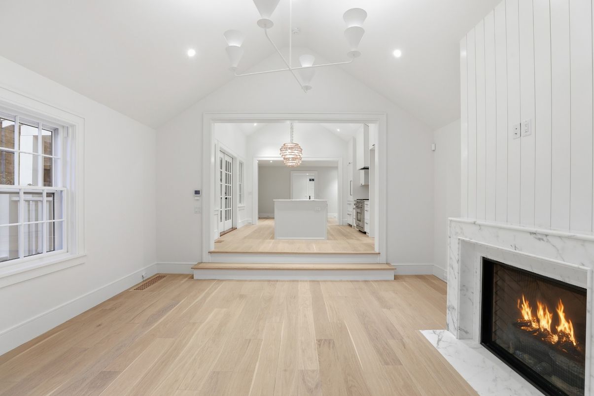 Chandelier, Fireplace, Interior, Pendant Lights, Recessed Lighting, Wood Texture Flooring