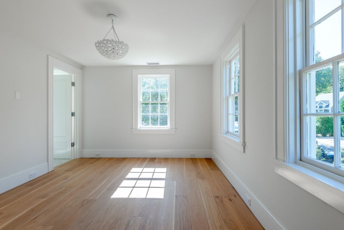 Chandelier, Empty room, Interior, Wood Texture Flooring