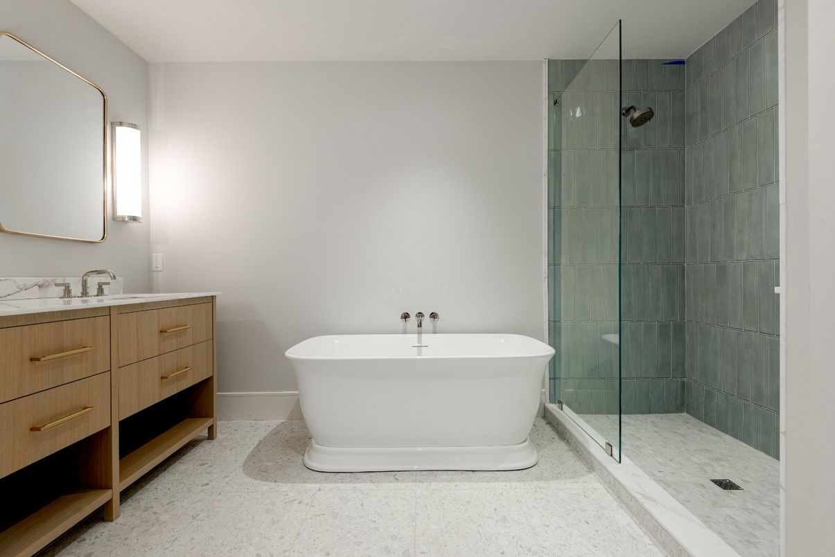 Bathroom, Free Standing Baths, Glass Shower, Interior