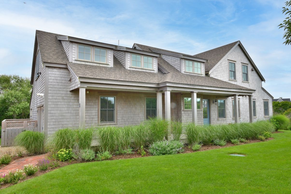Exterior, Facade, Cape Cod
