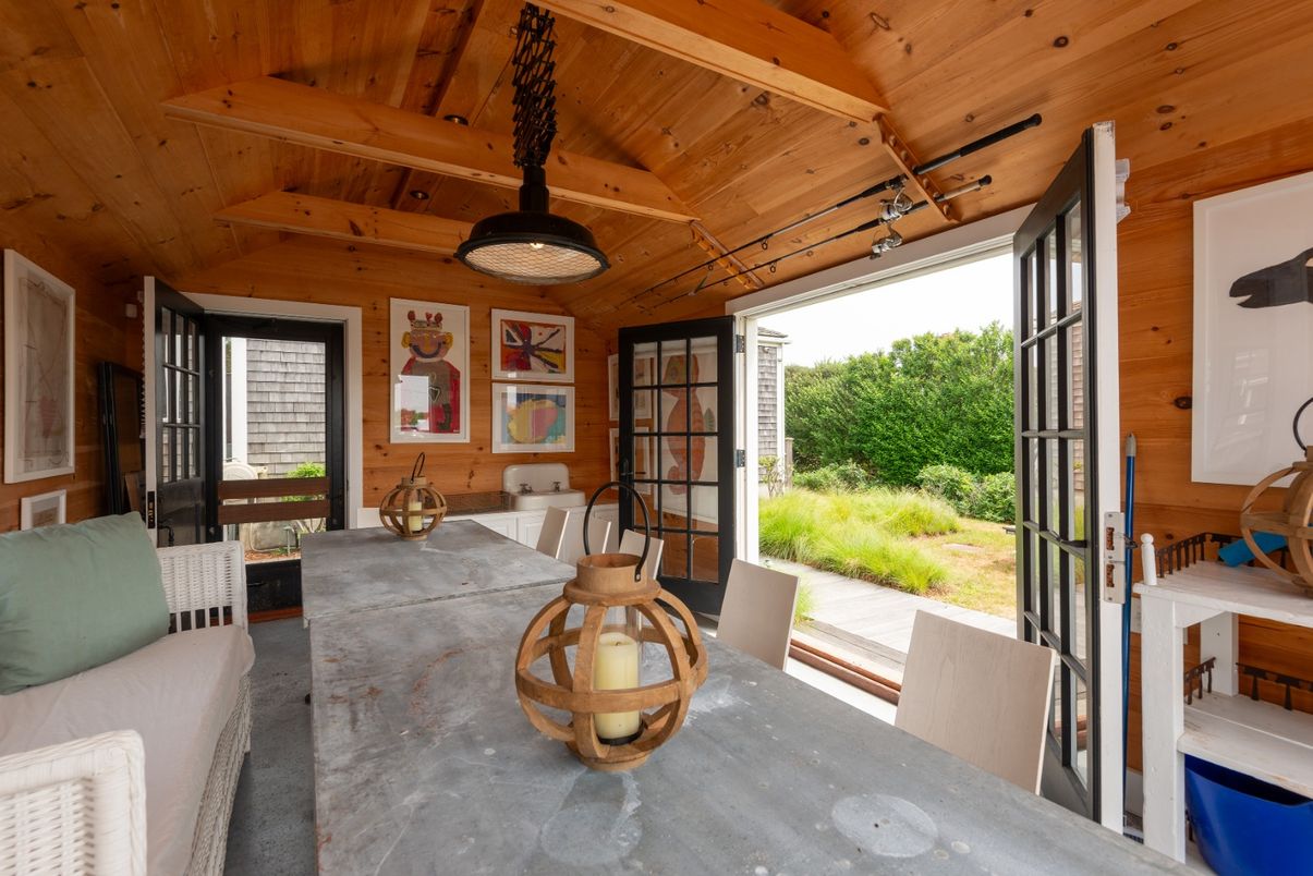 Dining room, Interior, Wooden Beams, Wooden Ceilings