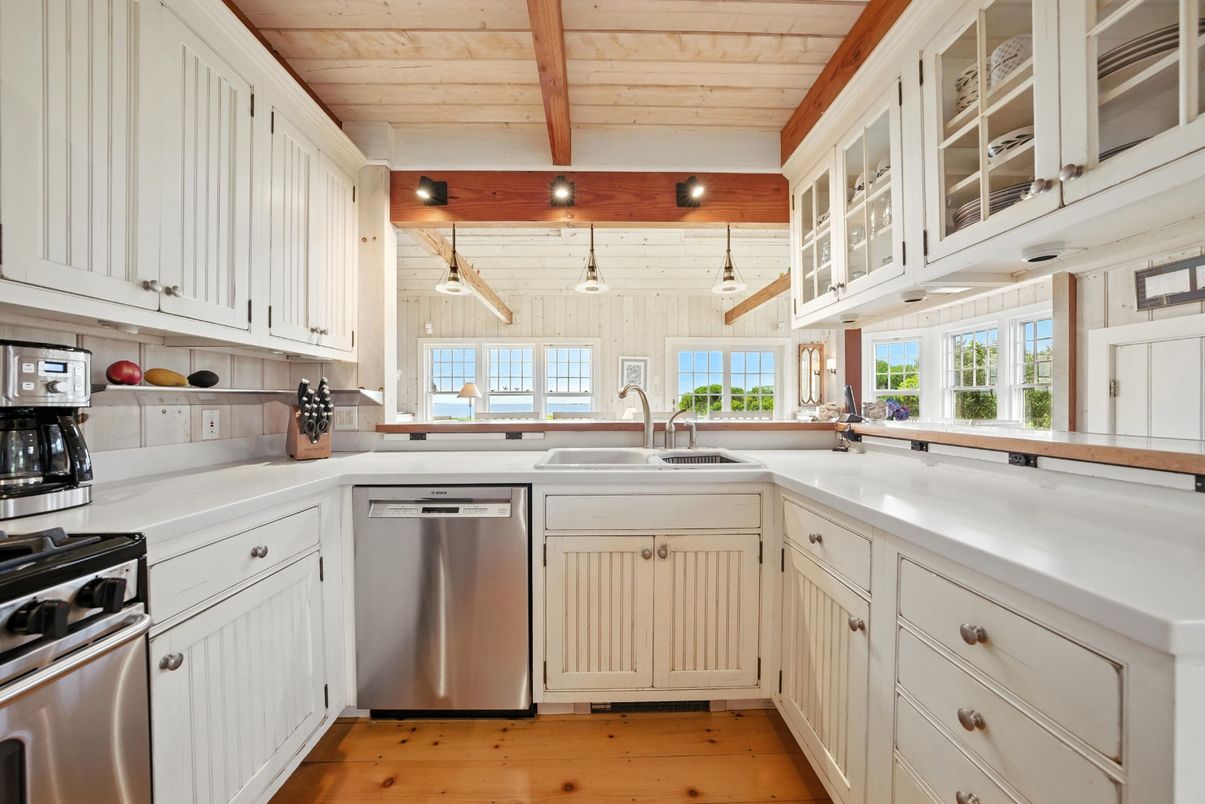 Interior, Kitchen, Pendant Lights, Stainless Steel Appliances, Wooden Beams, Wooden Ceilings, Wood Texture Flooring