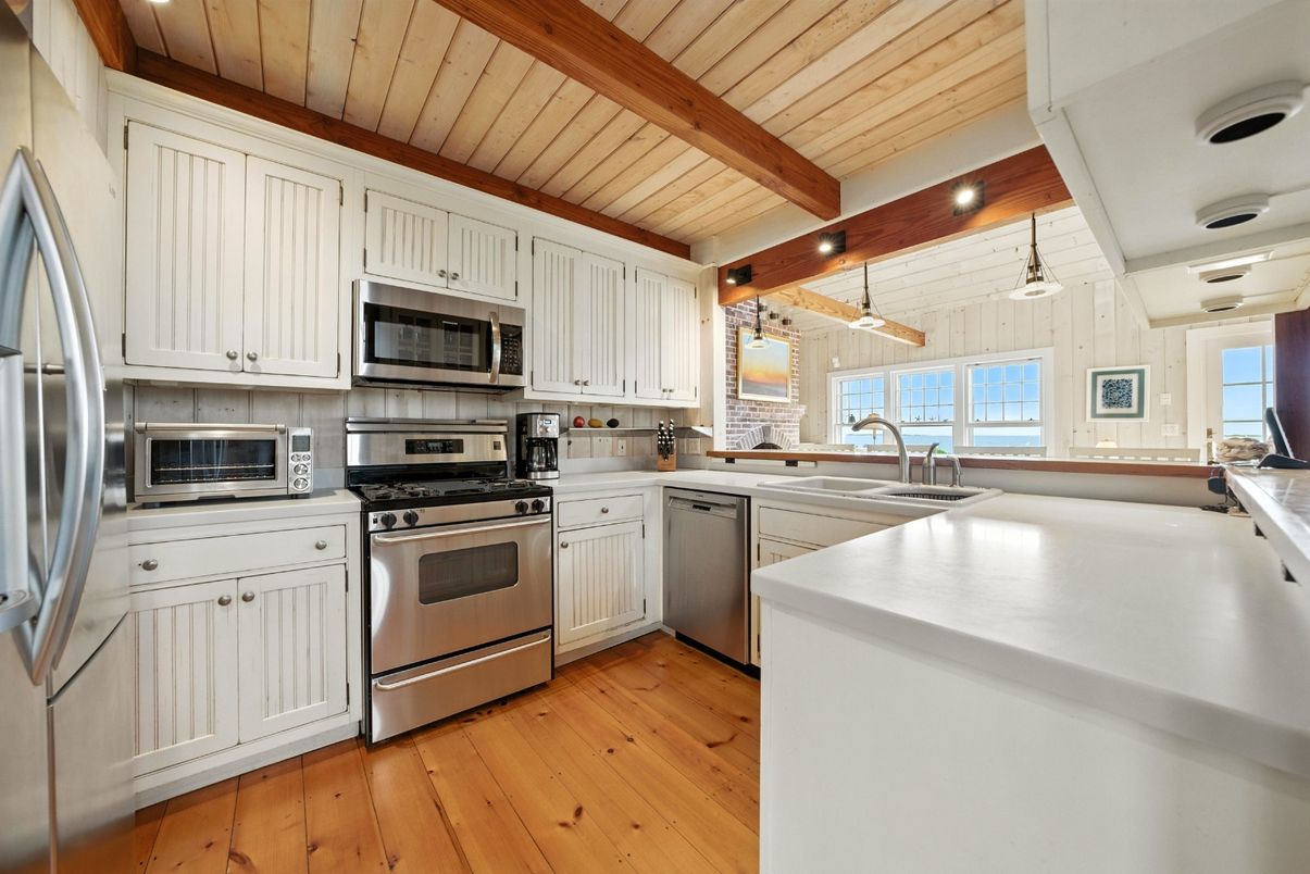 Interior, Kitchen, Stainless Steel Appliances, Wooden Beams, Wooden Ceilings, Wood Texture Flooring