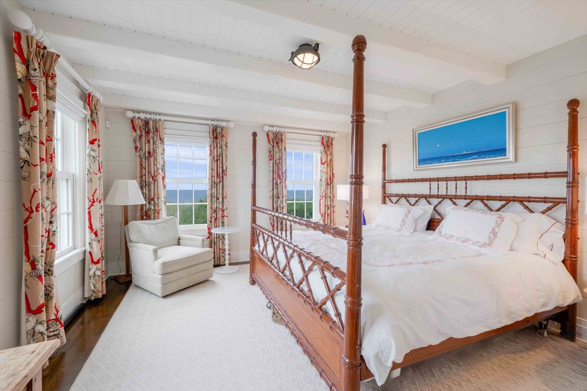 Bedroom, Interior, Water, Wood Texture Flooring