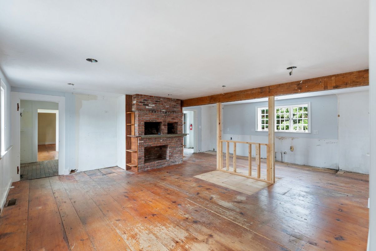 Empty room, Fireplace, Interior, Wood Texture Flooring